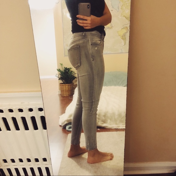 Zara Denim - 🌪 Zara Distressed Skinny Jeans
